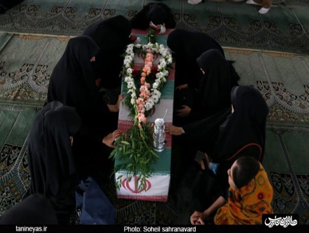 گزارش تصویری/رایحه شهید و شهادت دانشگاه تهران را عطرآگین کرد