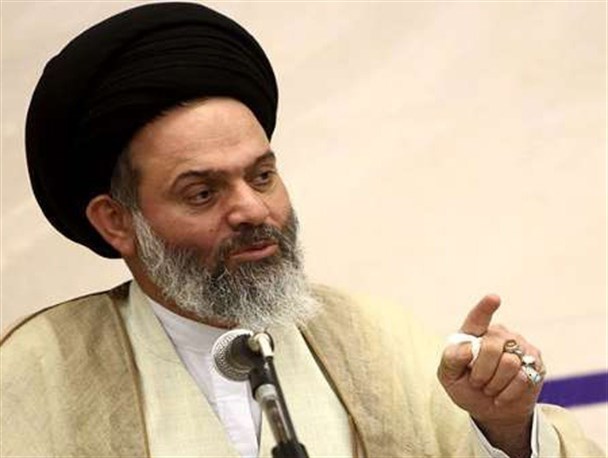 باید از نفوذ فرصت طلبان در مسئولیت‌ها جلوگیری کرد