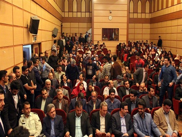 همایش جوانان دولت تدبیر و امید در محمودآباد برگزار شد+تصاویر