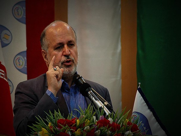 می‌خواهند تمام قانون فوتبال را بر سر ملوان اجرا کنند تا تیم از رده خارج شود/چطور برای سایر تیم ها خرید امتیاز غیر قانونی نبود