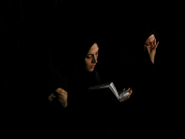 طنین «خَلِّصْنَا مِنَ النَّارِ»بندگان در شب قدر+تصاویر