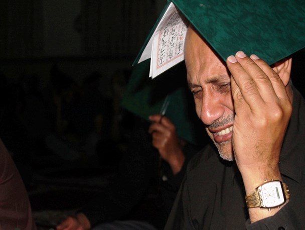 طنین ندای «الهی العفو» در مساجد گلوگاه