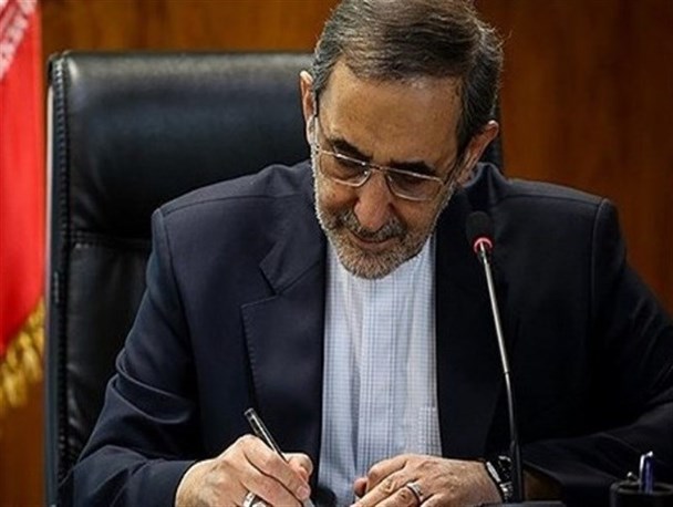 پیام تسلیت ولایتی در پی درگذشت محمد علی کشاورز