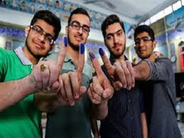 نقش‌آفرینی رای‌اولی‌ها در تعیین سرنوشت کشور/ ادامه‌دهندگان راه انقلاب بلوغ سیاسی خود را در انتخابات نشان می‌‍‌دهند