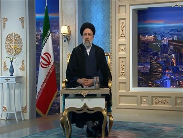 ته‌لنجی هیچ ارتباطی با قاچاق کالا ندارد/ باید از ظرفیت نفت و گاز به نفع مردم استان بوشهر استفاده شود