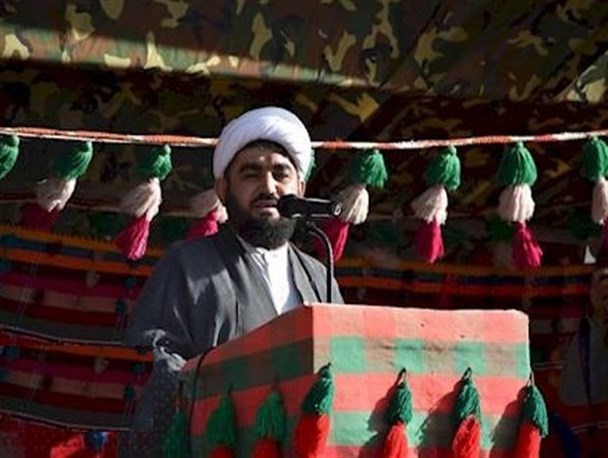 اظهارنظر امام جمعه مارگون درباره اجرای سرود سلام فرمانده در ورزشگاه آزادی+فیلم