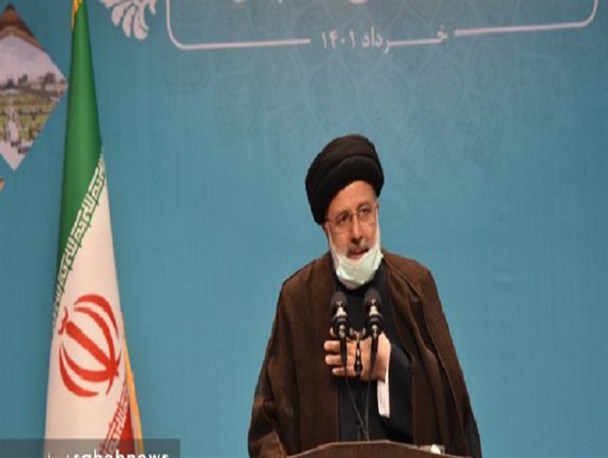 آیت الله رئیسی: هر طرحی که برای رفع مشکل آب استان بتوان اجرایی کرد در دستور کار قرار می‌گیرد