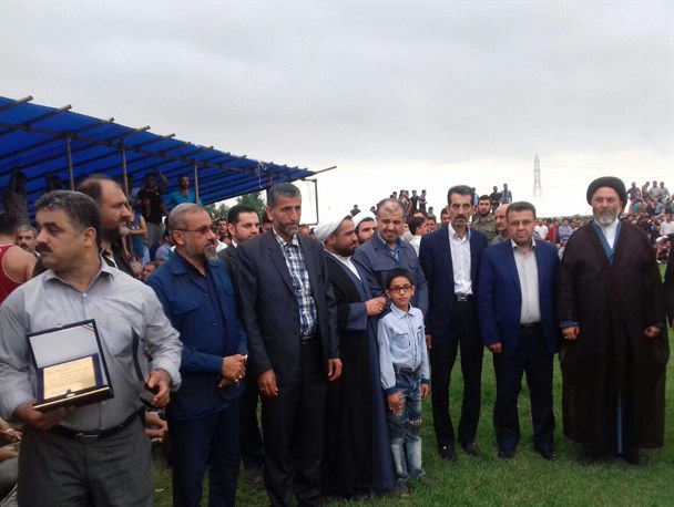 رقابت‌های کشتی پهلوانی لوچوی استان مازندران در آمل برگزار شد+ تصاویر