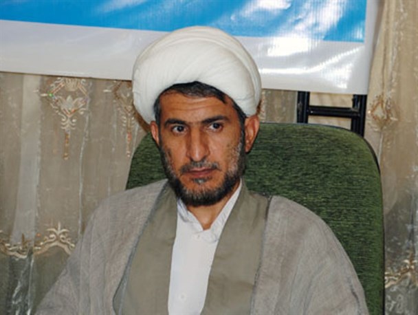 حکم امام جمعه آبدان تمدید شد
