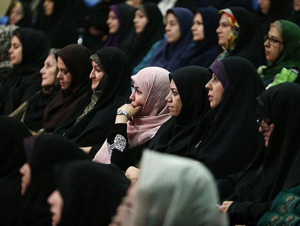 برخی از فعالان حوزه زنان اهداف دیگری را دنبال می کنند