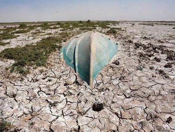قرارگاه شهید هراتی سیستان به کمک تالاب هامون می آید