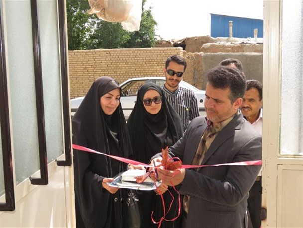 یک واحد مسکن مددجویی در روستای امیرآباد فراهان افتتاح شد