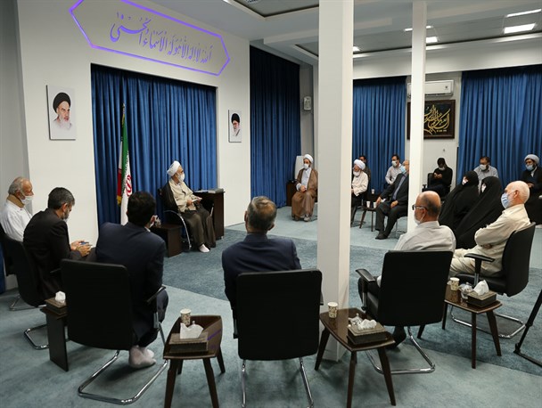 فعالیت‌ شورای نگهبان فقط معطوف به دوران انتخابات نباشد