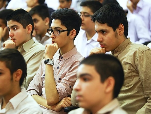 سرنوشت دانش‌آموزان نخبه یاسوجی در دستان مافیای رشته تجربی/ آموزش و پرورش بویراحمد چه پاسخی دارد؟