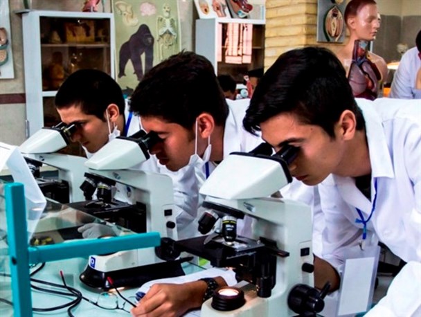 روستایی فراموش‌شده در کهگیلویه/ سرنوشت تلخ دانش‌آموزان نخبه در یاسوج