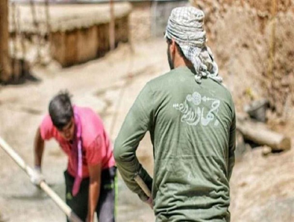 زنگار محرومیت با اراده جهادی از تارک روستاها برچیده می‌شود/ رمزگشایی از علاقه فعالان جهادی به سردار سلیمانی