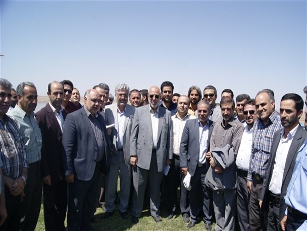 بازدید وزیر نیرو از سد ارس 2 پلدشت