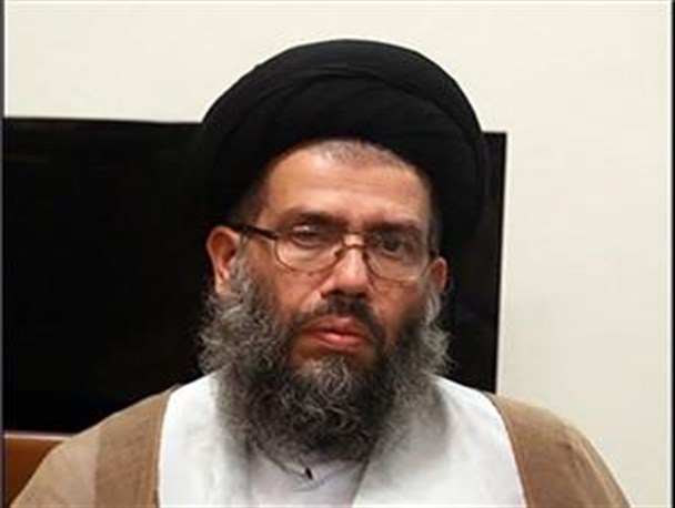افرادی که با سران فتنه دیدار کردندآلت دست دشمن هستند/آیا این خاتمی نبود که جوانان را علیه ولایت فقیه شوراند؟