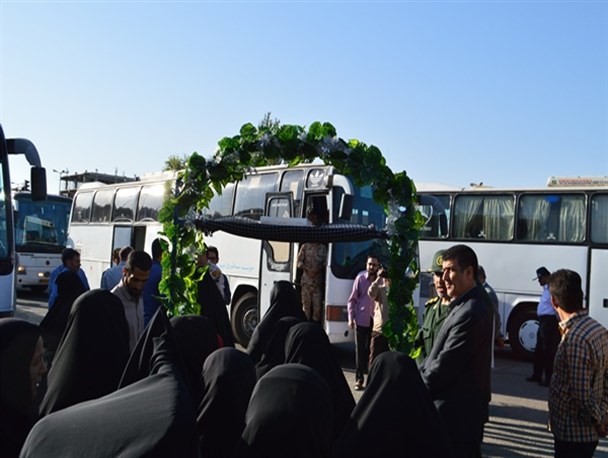 اعزام نخستین کاروان راهیان نور از میاندوآب به مناطق عملیاتی شمال غرب کشور/ تصاویر