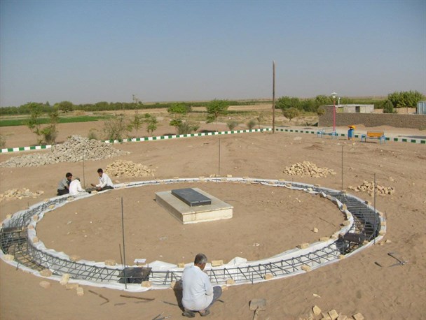 آغاز ساخت یادمان شهدای گمنام شهر حاجی آباد