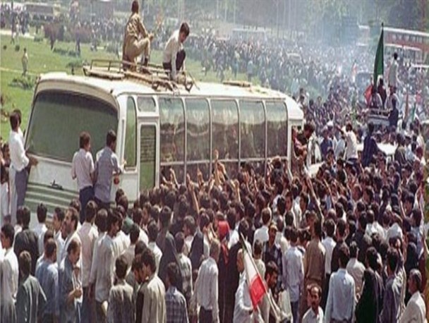 اسارت آزادگان سند افتخار اسلامی و تداعی گر هشت سال نبرد نابرابر است