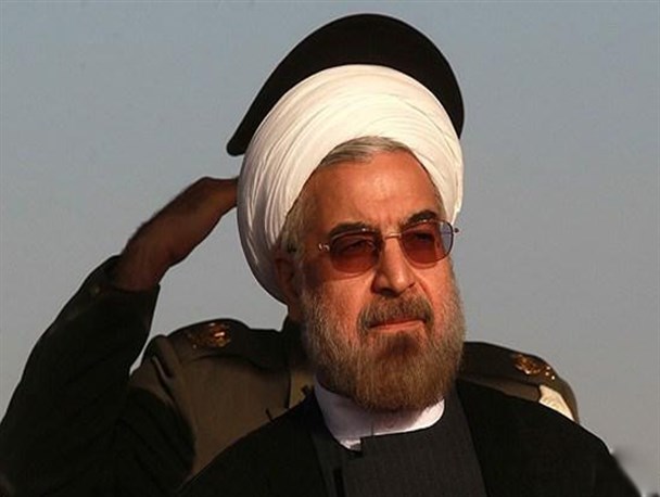 من سرهنگ نیستم، شاعرم!