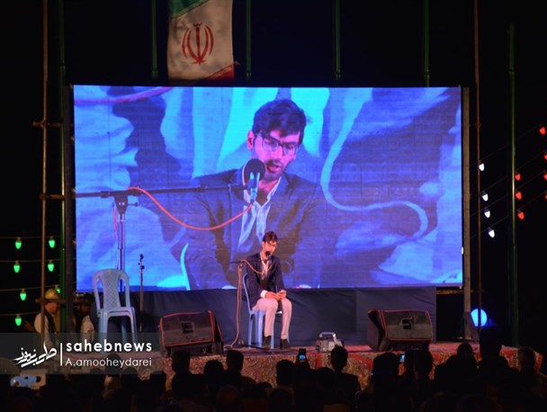جُنگ شادی «لبخند» با حضور گسترده مردم شهر تودشک/ تصاویر
