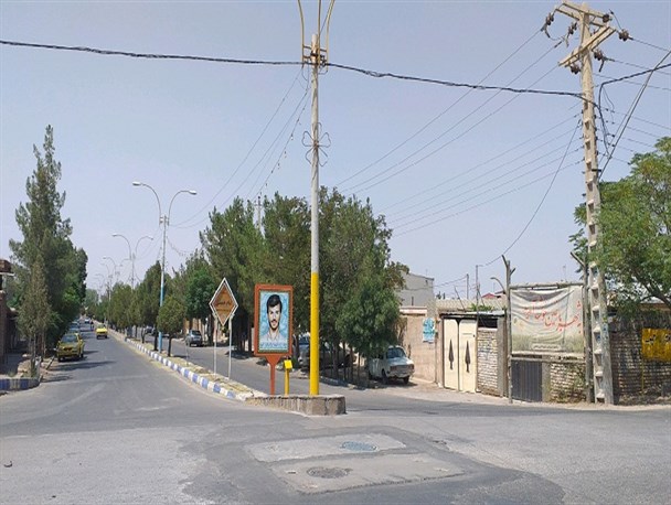 عدم همدلی مردم مانعی برای آبادانی شهر است یا بی‌کفایتی مسئولان؟/ قبور شهدا در انتظار مرمت