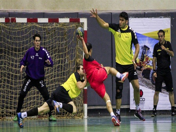 لیگ برتر هندبال| یک سپاهان برد، یک سپاهان باخت!/ پیروزی نفت و گاز گچساران برابر دشتستانی‌ها