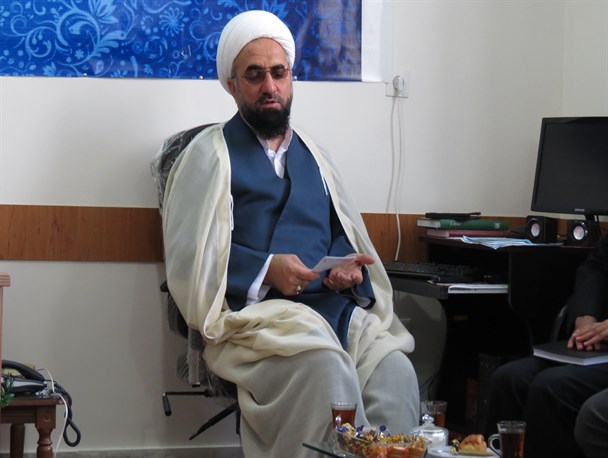 تضعیف کنندگان شورای نگهبان از عمال دشمنان هستند