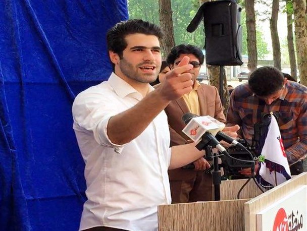 جناب نوبخت مطالبه گری دانشجویان انقلابی در نماز جمعه خواسته ایی نامعقول است؟/مگر دیانت ما از سیاست ما جداست؟
