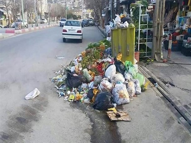 جولان طلای کثیف در برخی محلات چابهار/ جلوگیری از رهاسازی زباله و فاضلاب در شهر نیازمند فرهنگ سازی است