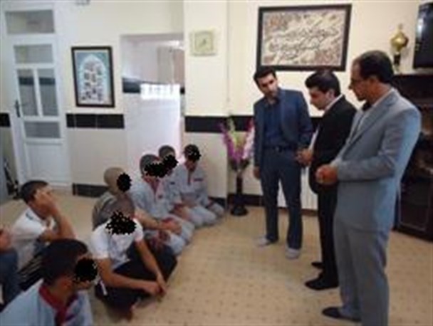 انس نوجوانان با مسائل مذهبی و اعتقادی از آسیب های رفتاری آنان می کاهد