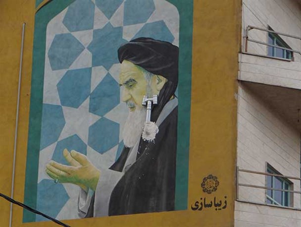 زیباسازی شهرداری باقرشهر نسبت به نمای ساختمان ها بی توجه است