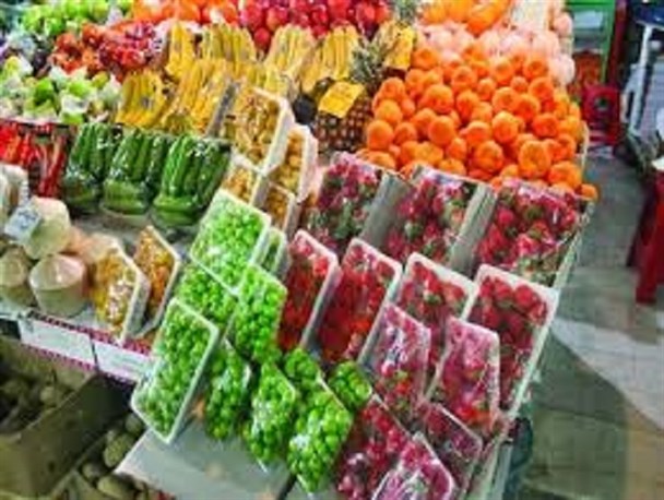 تا کنون میوه ای وارداتی به کرمان نداشته ایم/افت قیمت میوه های لوکس درایام محرم و صفر
