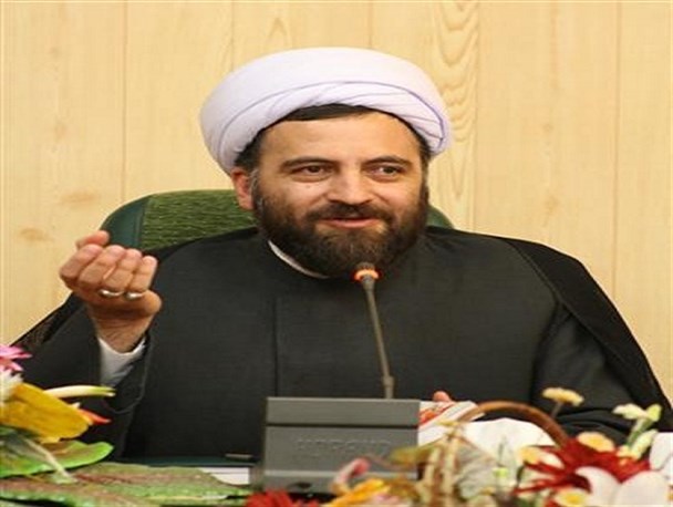 مراقب باشید از جلسات عزاداری استفاده ابزاری نشود/عملیات فرهنگی دشمن را جدی بگیریم