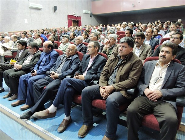 کارگروه سامانه نوین آبیاری در درگز تشکیل شد