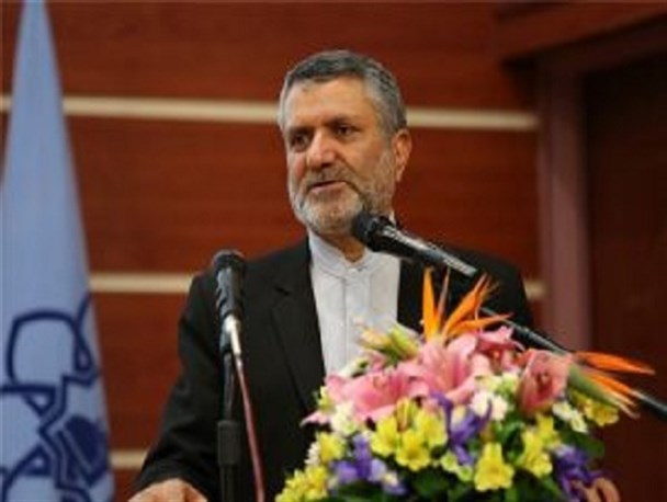 مرتضوی: ممنوعیت کالای خارجی در ۵۰ فروشگاه شهروند/ باعث تاسف است که تولید کننده داخلی جنس خود را با برند خارجی به فروش برسانند