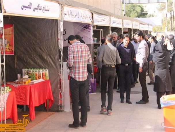 نمایشگاه توانمندی صنایع غذایی و بهداشتی استان سمنان +تصاویر