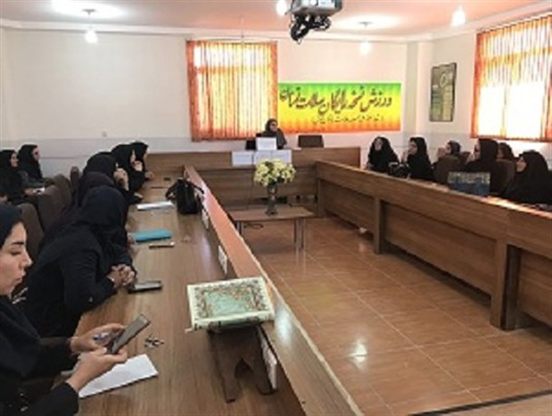 جلسه هماهنگی هفته سلامت زنان در بوانات برگزار شد+تصاویر