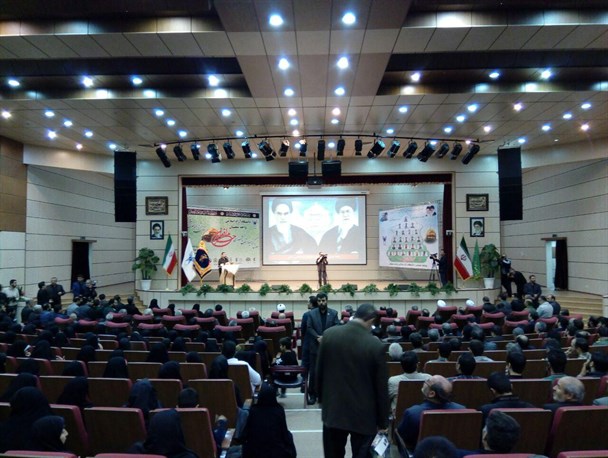 همایش باشکوه مدافعان حرم با حضور خانواده شهید حججی در تبریز