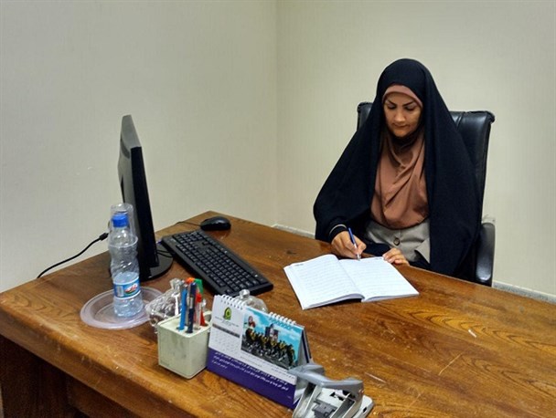 خاطرات همسران شهدای مدافع وطن در حال گردآوری است/ دیدار رهبرانقلاب بزرگترین آرزویم است
