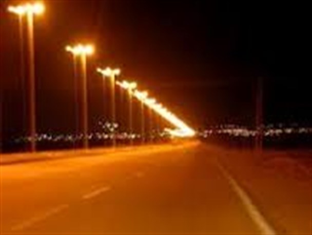 نارضایتی اهالی شهرک امام خمینی عنبرآباد از عدم روشنایی معابر