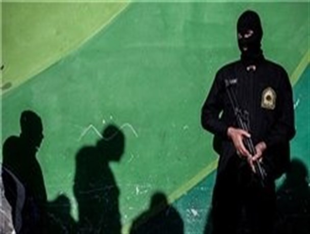 جزئیاتی تازه از ورود اراذل و اوباش قمه به‌دست به دو بیمارستان اردبیل