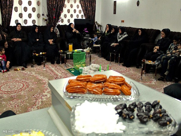 عاشورا حقیقتی دو مرحله ای؛ توجه کمتر به مرحله اسارت و پیام رسانی در روضه ها