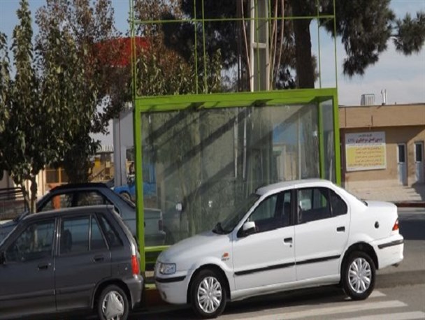 مسئولان اندکی در خصوص هزینه بیت المال توجه ویژه داشته باشند