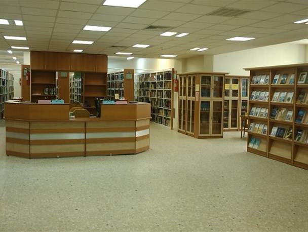 کتابخانه مرکزی سمنان یکی از 6 کتابخانه مرکزی کشور است