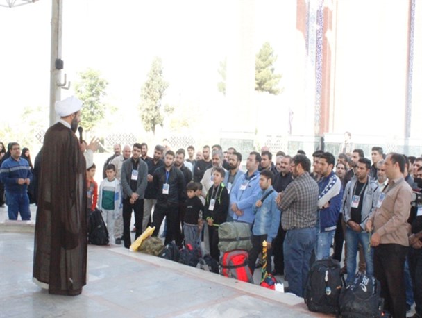کاروان پیاده روی اربعین حسینی شهرستان قرچک به کربلای معلی اعزام شد+ تصاویر