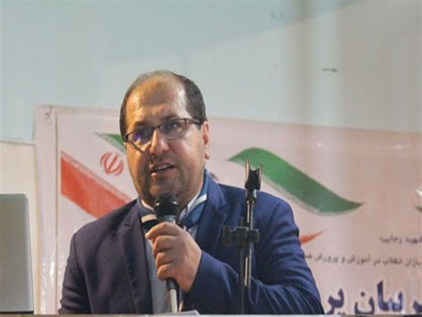 هرکس به امام (ره) توهین کند پذیرفتنی نیست/ نقد برسیاست ها باید درست، صریح و حساب شده باشد نه براساس احساسات