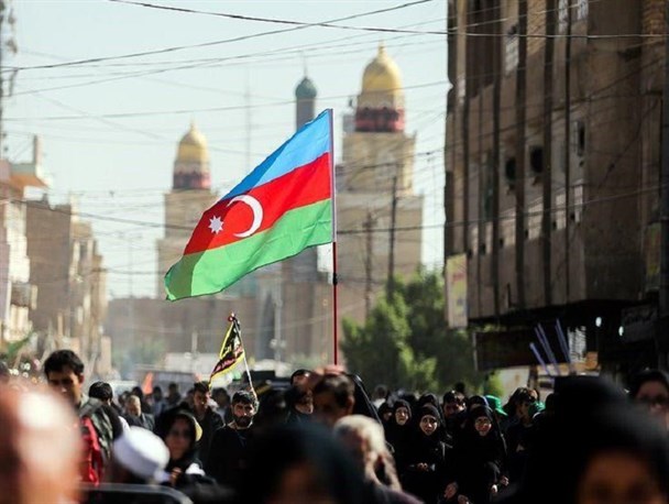 زائرانی از آسیای مرکزی در راه کربلا/ افزایش چشمگیر زائران آذربایجانی